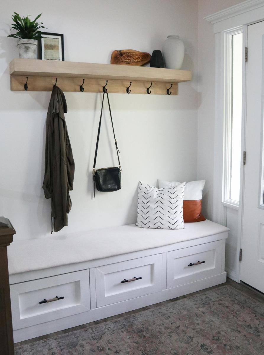 ENTRYWAY bench with drawers Ana White